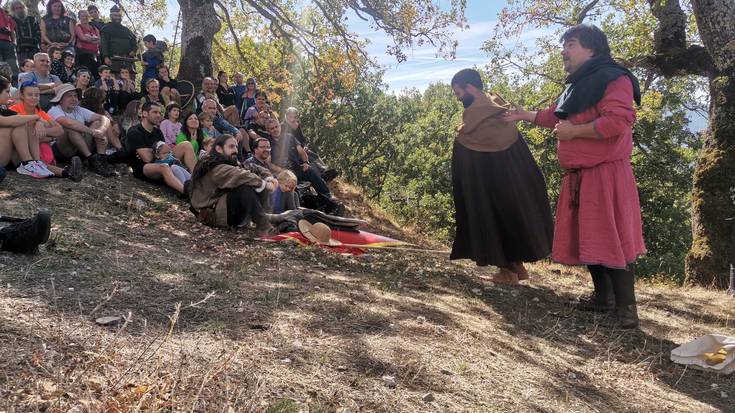 Erdi Arora bidaiatuko dute igandean