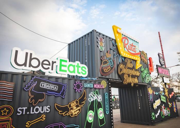 Burger onenen bila, bi jaialditan, hamaika egunez