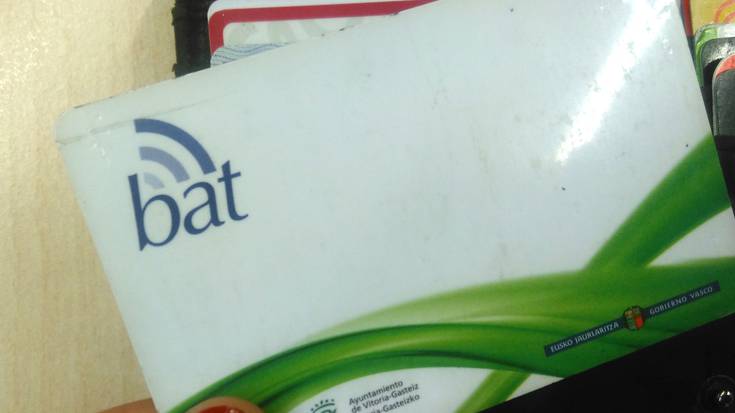 BAT txartela onartuko du Arabako eskualde arteko garraio zerbitzu berriak