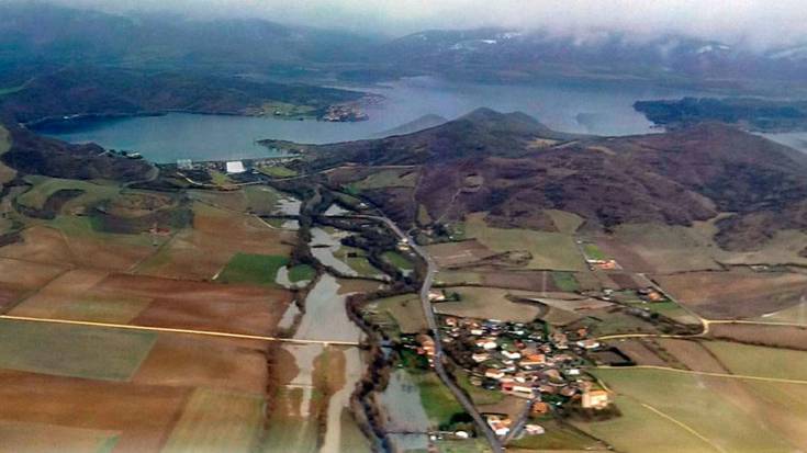 Zadorrak gainezka egin du zenbait lekutan, Uribarri hustutzearen ondorioz