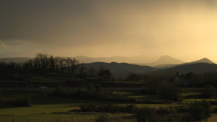 Airearen kalitate eskasaz ohartarazi dute