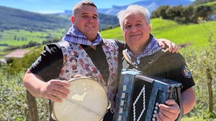 Etxebarria trikitilariak