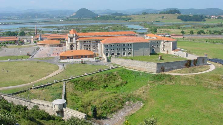 Oier Urrutia baldintzapean aske, eta Jon Etxeberria Kantabriara hurbilduko dute