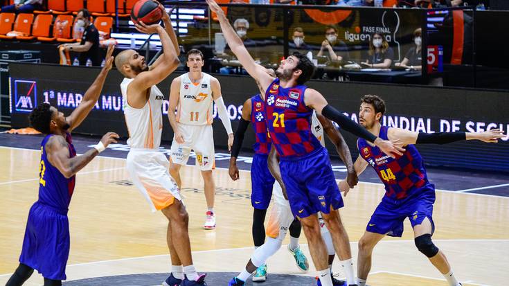 Bartzelonaren aurka lidergoa galdu egin du Baskoniak