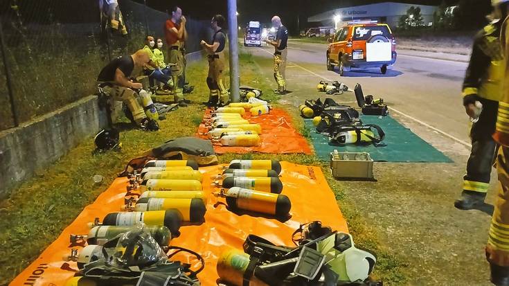 Ametzaga Asparrena konfinatu dute gauean, hodei toxiko bat dela eta