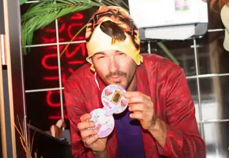 'Itzulera', Dejabu konpainia