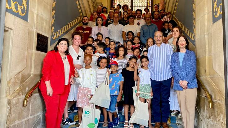 Gurean dira 22 haur saharar