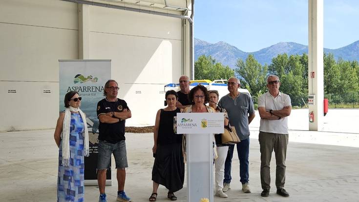 Landa eremuko materia organikoa tratatzeko lehen instalazioa inauguratu dute Asparrenean