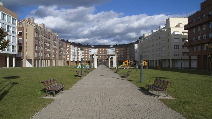 Udaltzaingoak 122 adingabe salatu ditu Ibaiondon, segurtasun neurriak urratzeagatik