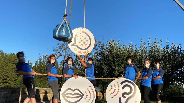 Ariguneak, euskaraz hitz egiteko "gune babestuak"