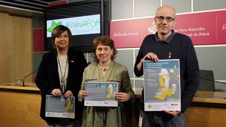 Urre-koloreko begiztak eta gospel abesbatza, minbizia duten haurrak gogoratzeko