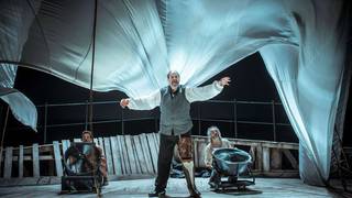 Moby Dick antzerkirako sarrera bikoitza