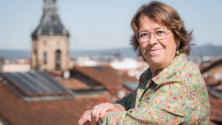 "Jaietan orratzarekin eta hariarekin joaten nintzen beti"