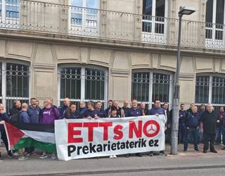 Langileek salatu dute Mercedes diru laguntzak erabiltzen ari dela lana "prekarizatzeko"