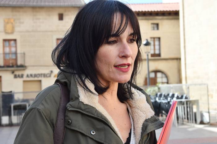 "Euskara ofiziala ez den tokietan ere betebehar batzuk daude"