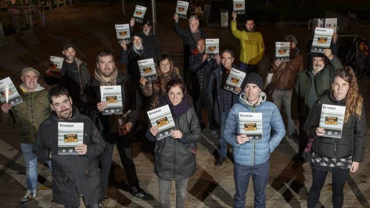 Errota auzoko aldizkaria berpiztu dute