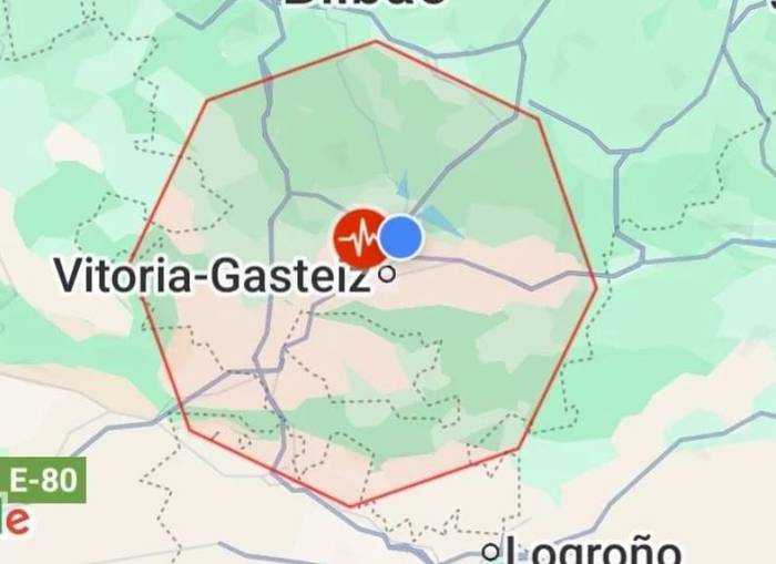 Lau graduko lurrikara batek astindu du Araba