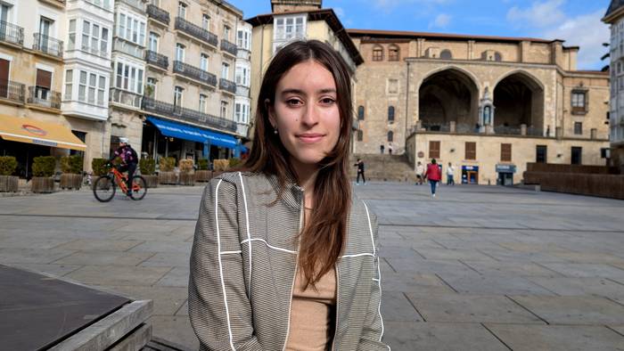 "Erretaularen salerosketa berez legez kanpokoa izan zen"