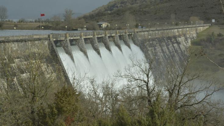 Uribarriko presak ate guztiak zabalik ditu