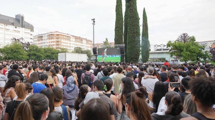 Pantaila handian jarraitu ahal izango da Munduko Kopako finalerdia