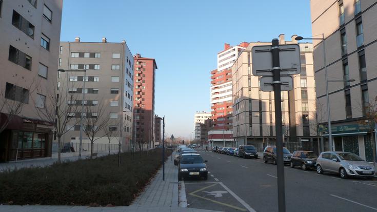 Salburuko tranbiaren azken geralekua erdirago kokatuko dute