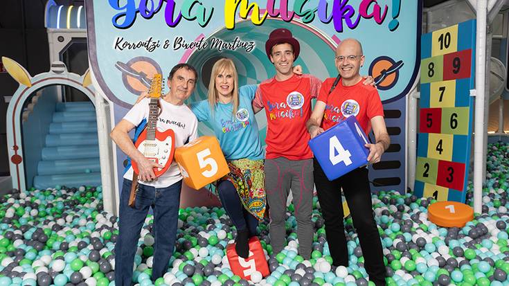 Gora musika! [Korrontzi eta erraldoiekin] ikuskizunerako sarrerak