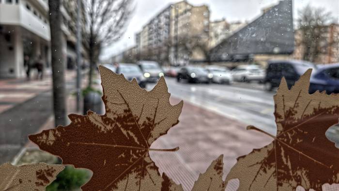 Bi egun kalkatu jarraian