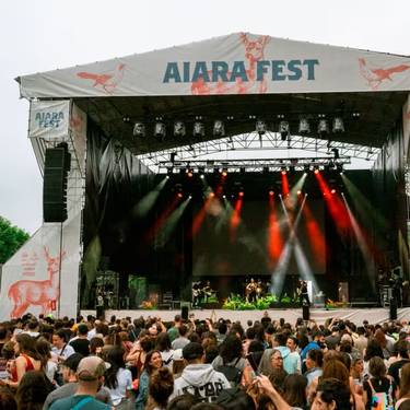 [AIARA FEST] Janus Lester, Merina Gris