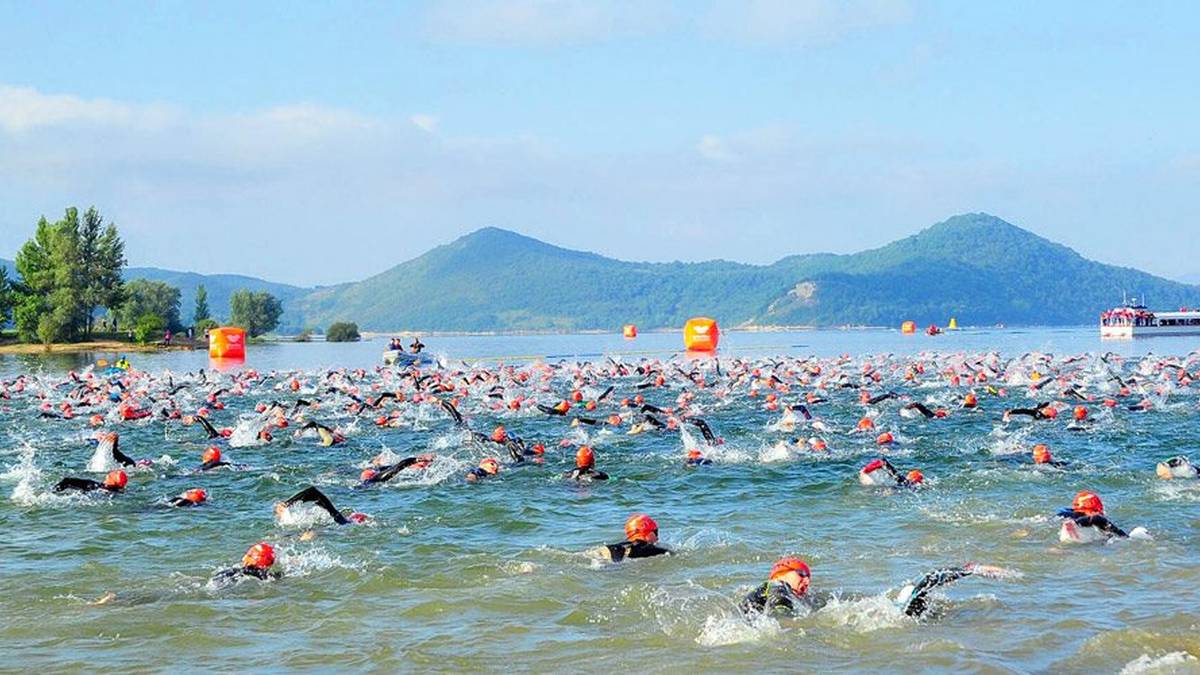 25 urteko partaide bat hil da triatloian lehian