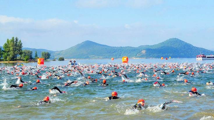 25 urteko partaide bat hil da triatloian lehian