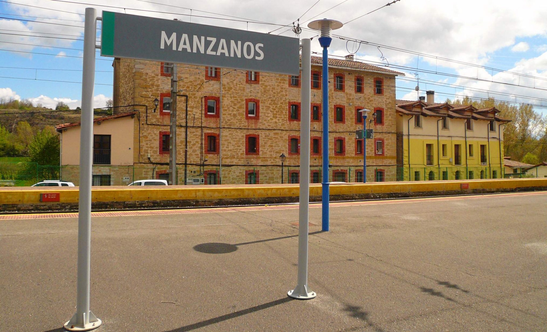 Lan istripu larria gertatu da Manzanosko tren geltokian