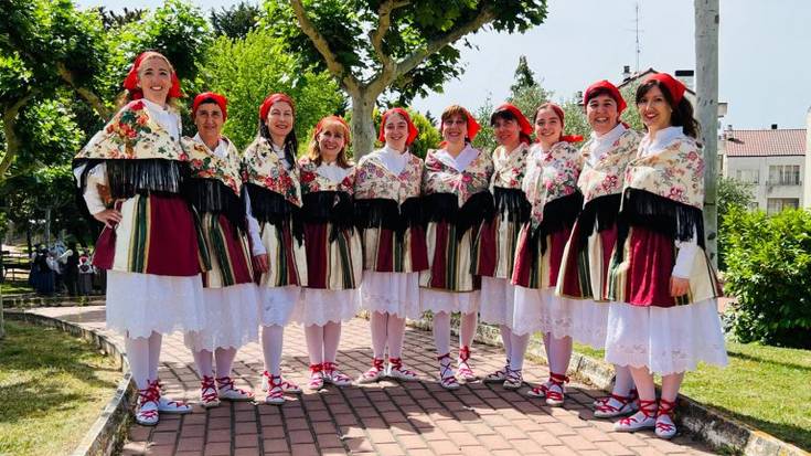 Larunbatean ospatuko da Arabako Dantzari Eguna Kanpezun
