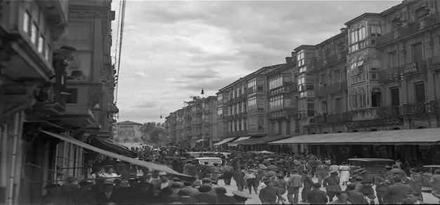 'VG 1936. Uda batean gerran' erakusketara bisita gidatua