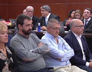 Alfredo de Migueli hirugarren gradua eman diote, zigorraren herena bete aurretik