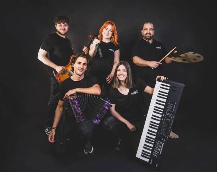 Kanpezuko jaiak, Muxutruk