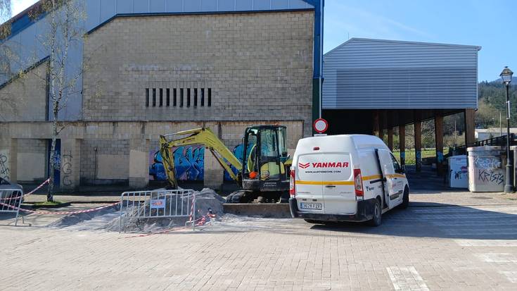 250.000 euro gal litzake Aramaiok, kale eraso baten kontura