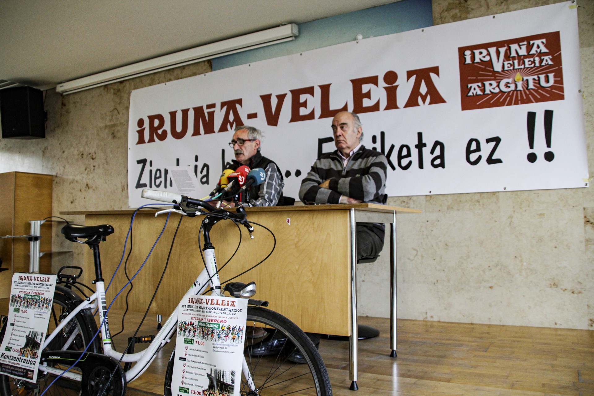 Iruña-Veleiako grafitoek laguntza eskatzen dute