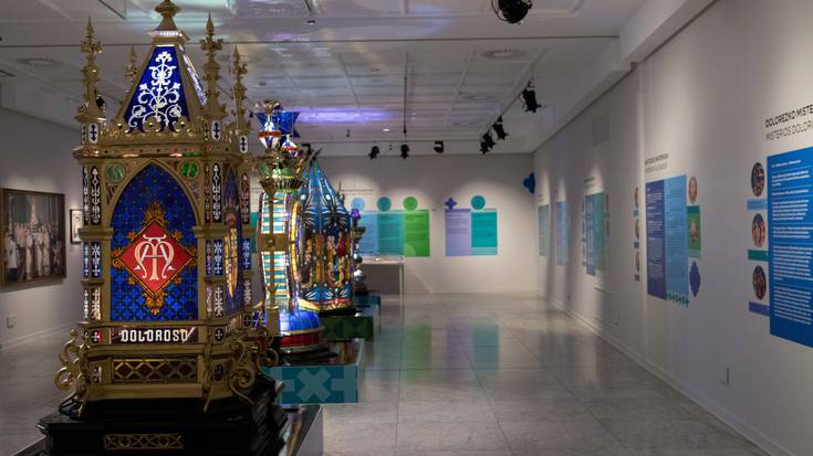 Farolen prozesioari buruzko historia eta pertsonaiak gogoan