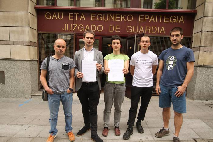 Sarai Goitia gazte lekeitiarrak Galder Barbadorekin lotutako jazarpena salatu du