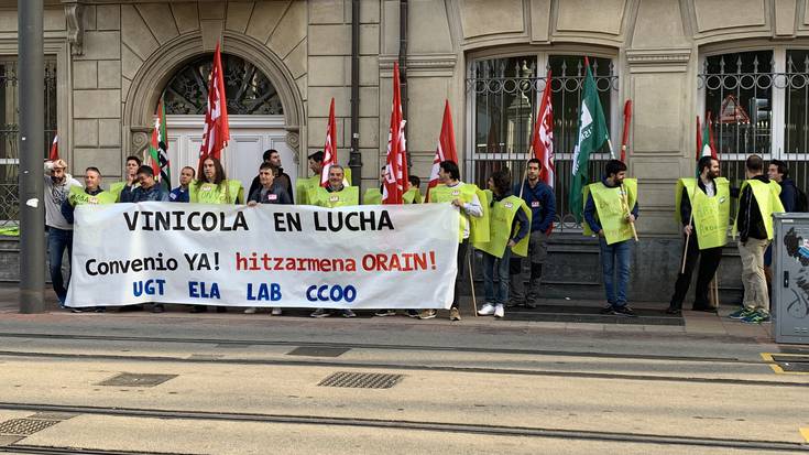 Lan hitzarmen duina galdegin dute ardogintza sektoreko langileek