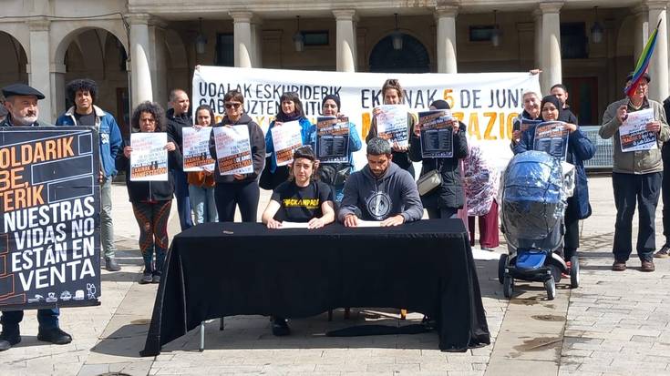 Errolda eskubidea aldarrikatzeko manifestaziora deitu dute