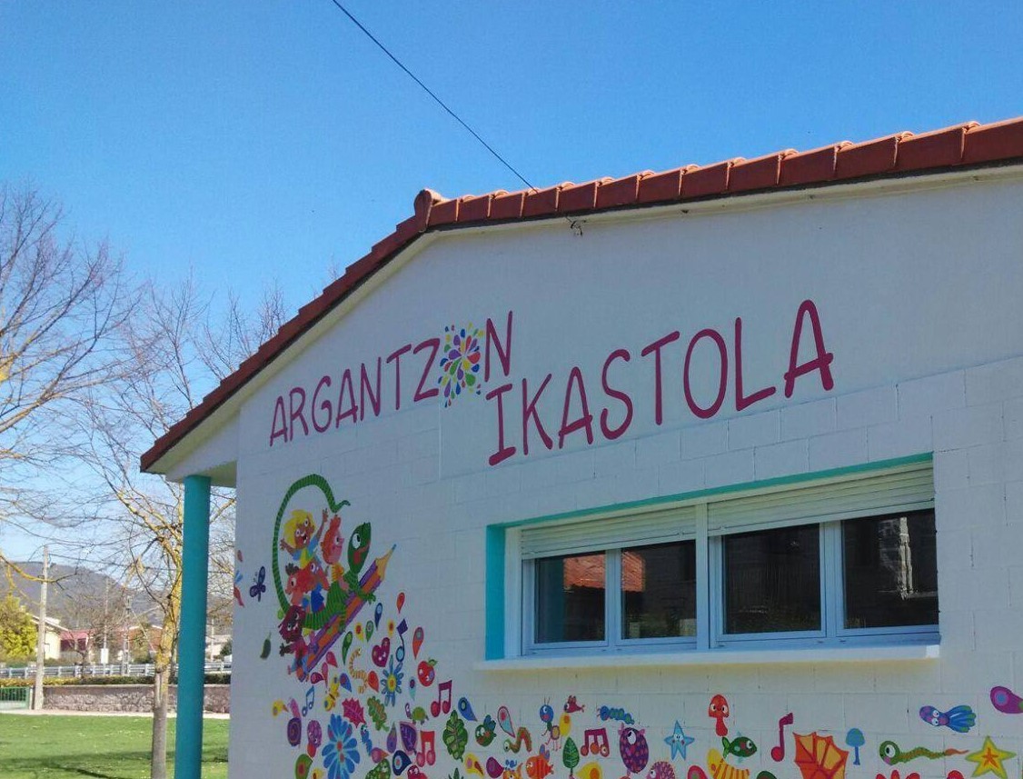 Arabako hezkuntza zentro guztiak itxiko dituzte