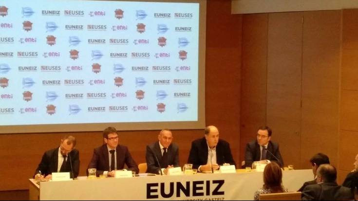 Baskoniak eta erakundeek unibertsitate pribatu berria aurkeztu dute