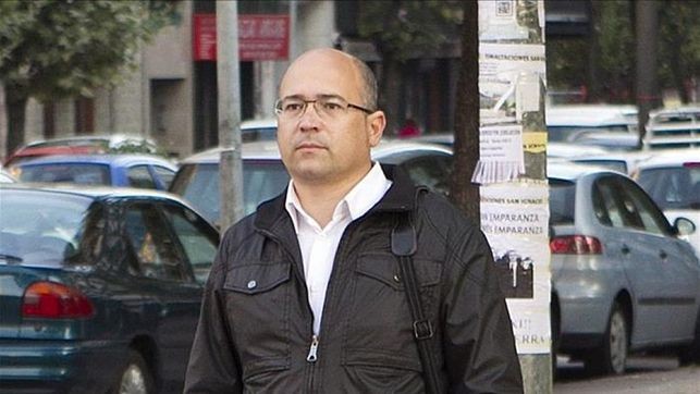 Oposizioak De Miguel "babestea" egotzi dio Jaurlaritzari