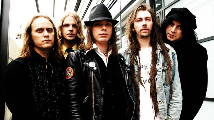 The Hellacopters taldeak ordezkatuko du Primal Scream