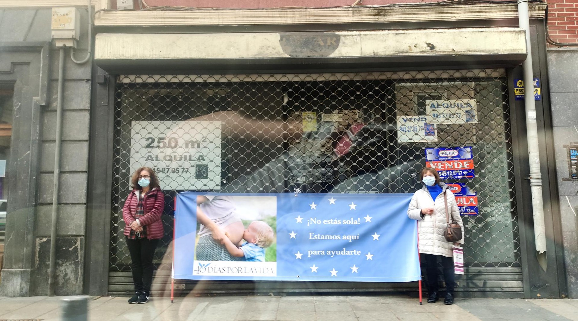 Abortu klinika aurrean protestan aritu ziren 21 pertsonen absoluzioa berretsi du auzitegiak