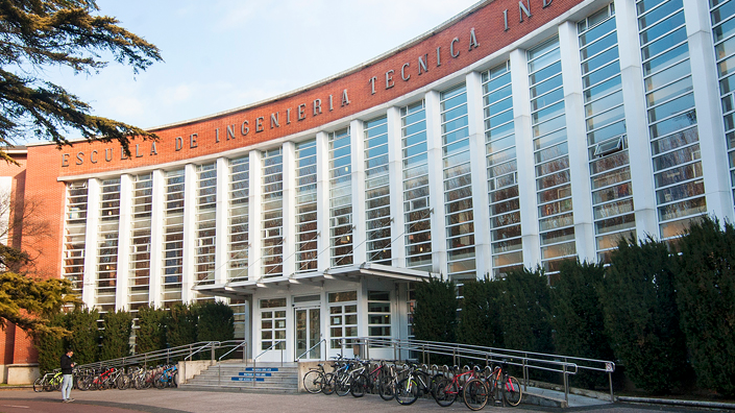 Mobility Lab Campusa inauguratu dute Gasteizko Ingeniaritza Eskolan