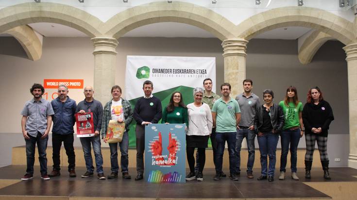 'Euskaraz 1+1... Hamaika!', Gasteiz euskararen hiriburu izan dadin