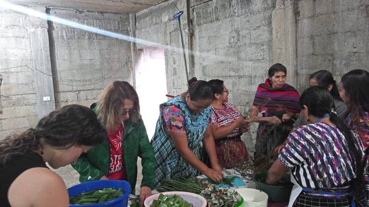 Setemen elkartasun auzolandegiak bueltan dira