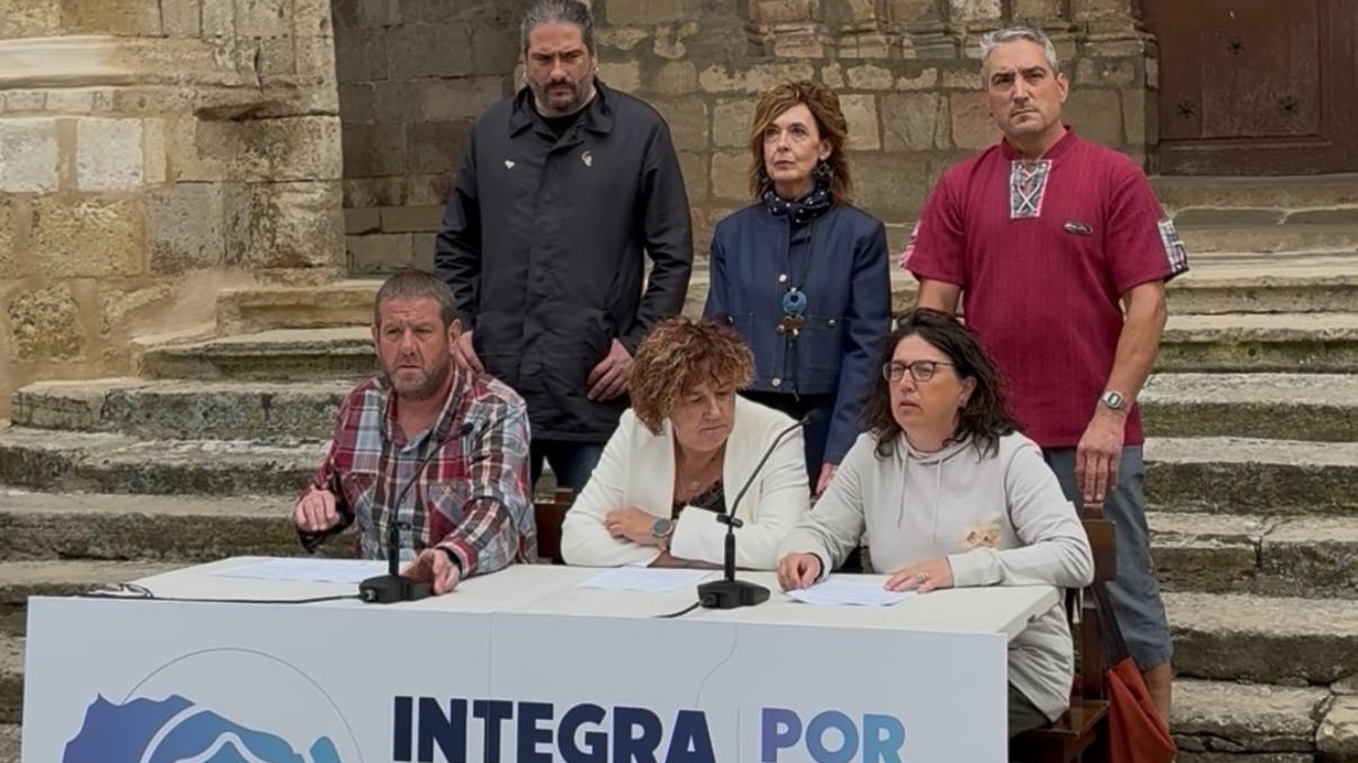 Trebiñuko integrazioari buruzko herri galdeketa, berriz mahai gainean